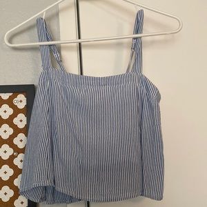 NWT Hollister Crop Tops size S